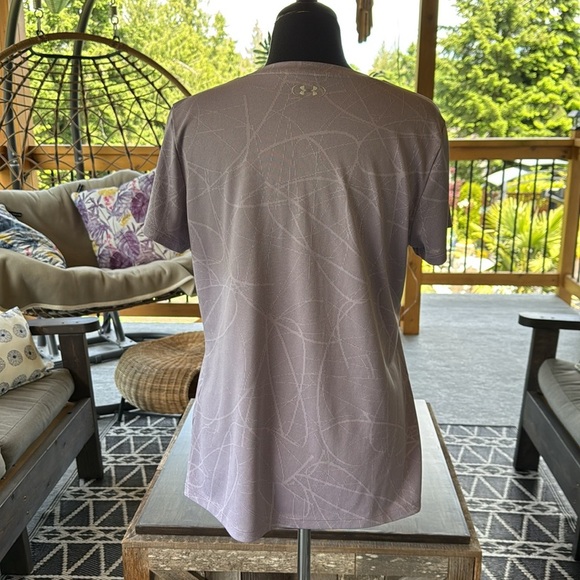 Underarmour | HeatGear V-Neck Marble Jacquard T- Shirt - Picture 8 of 9
